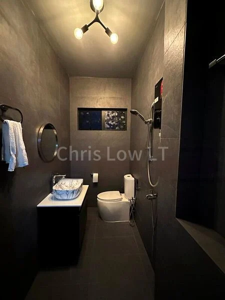 5 Bed Semi-Detached House (Landed) for Sale in  Pasir Ris Beach Park - Image 5