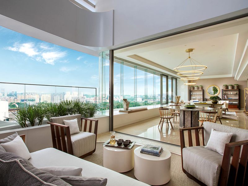 4 Bed Condo for Rent in Ardmore Residence - Image 2