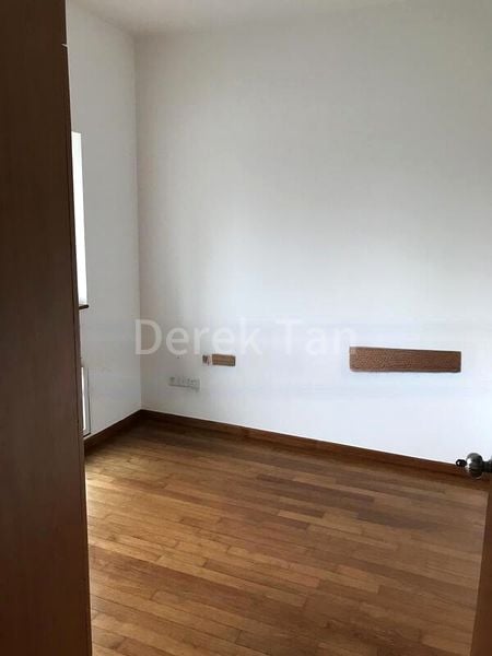2 Bed Condo for Rent in  Cote D'azur - Image 11