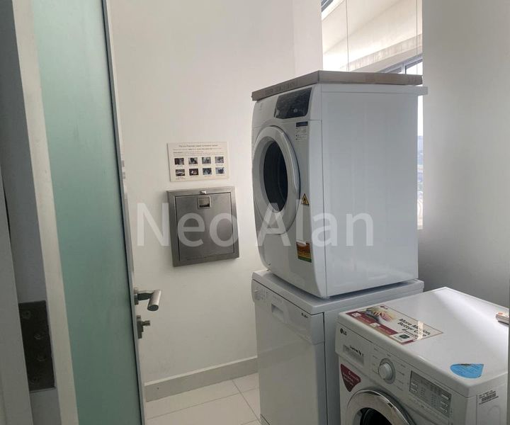 4 Bed Condo for Rent in  D'leedon - Image 8