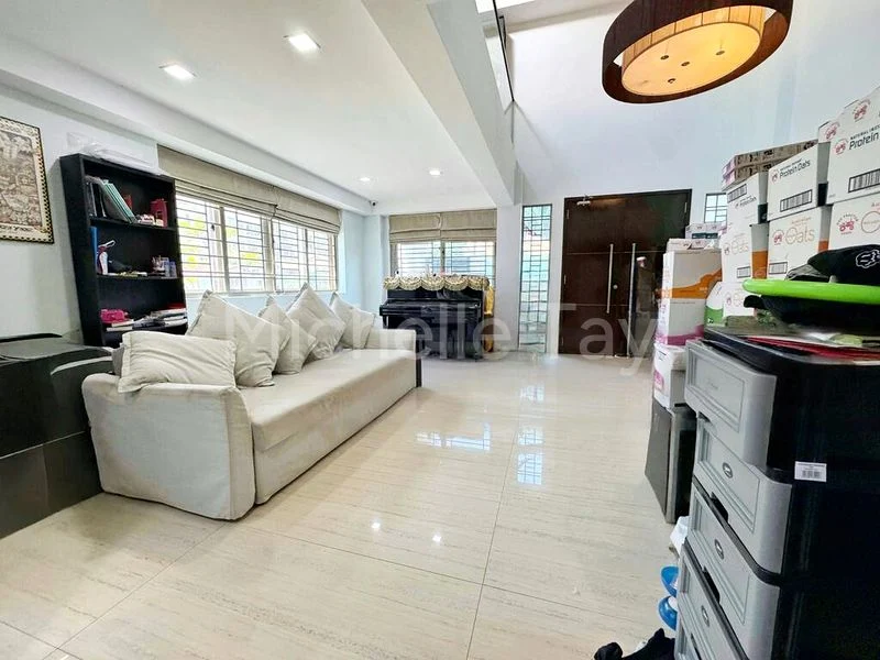 4 Bed Corner Terrace (Landed) for Sale in  Upper Serangoon Shopping Centre - Image 1