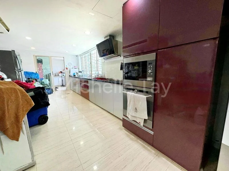 4 Bed Corner Terrace (Landed) for Sale in  Upper Serangoon Shopping Centre - Image 3