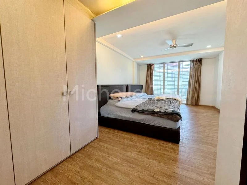 4 Bed Corner Terrace (Landed) for Sale in  Upper Serangoon Shopping Centre - Image 5