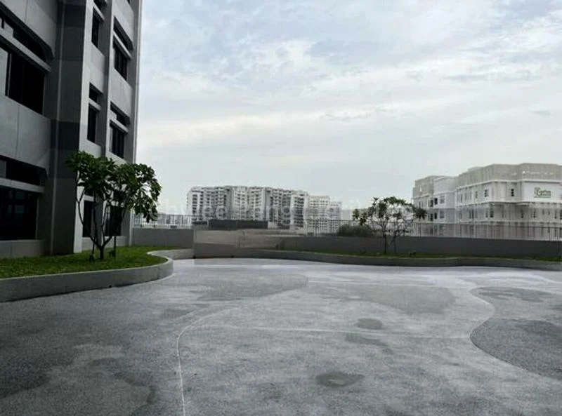 Light Industrial (B1) for Rent: Grantral Complex - Image 7