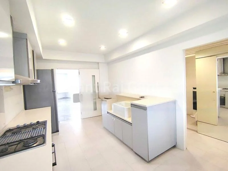 4 Bed Apartment (Condo) for Rent in  Jervois View - Image 9