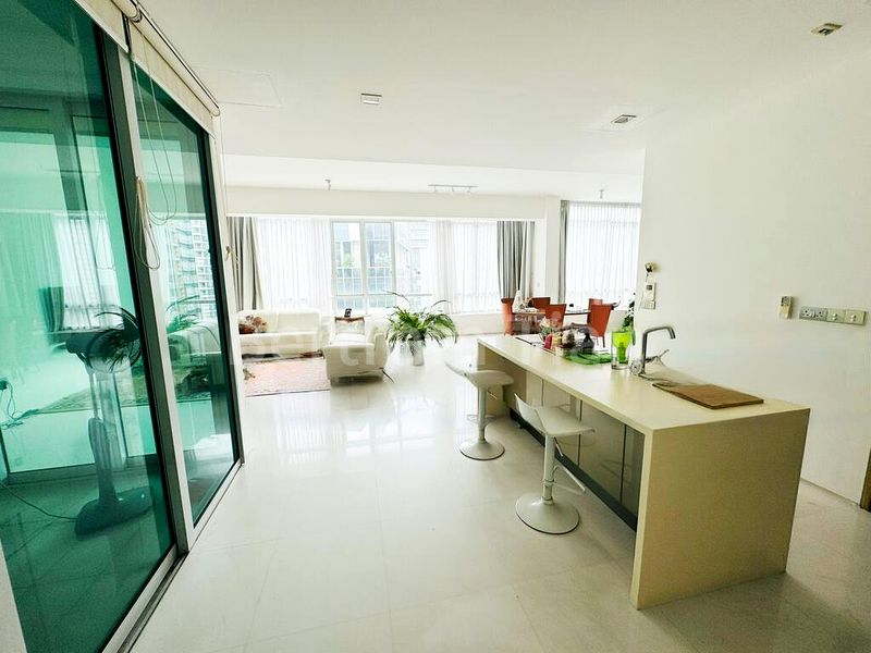 6 Bed Apartment (Condo) for Sale in The Vermont On Cairnhill - Image 2