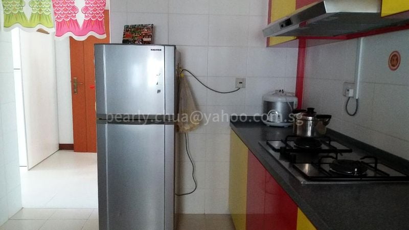Common Room (HDB) for Rent in  524B Tampines Central 7 - Image 3