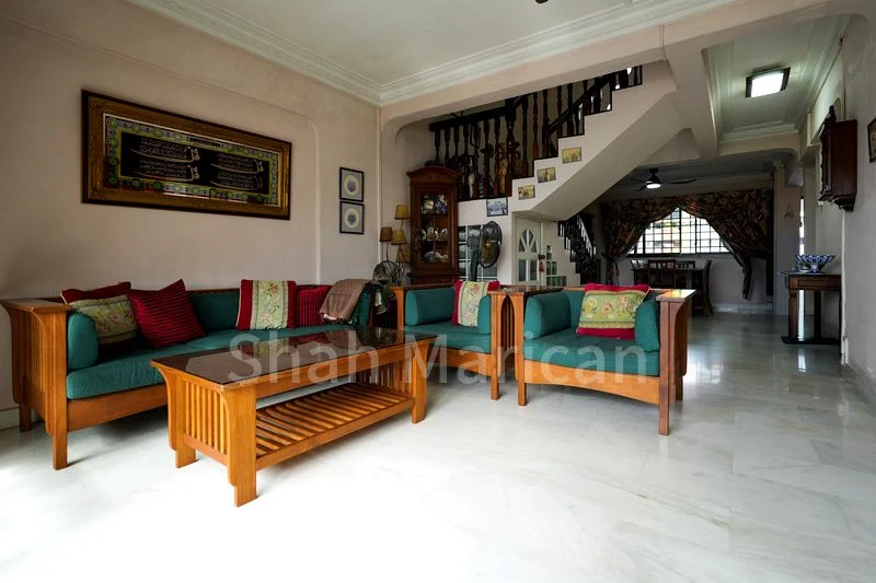 Maisonette HDB for Sale in  426 Tampines Street 41 - Image 2