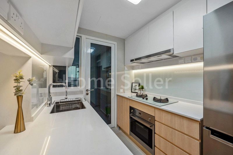 4 Bed Executive Condo for Sale in  The Tampines Trilliant - Image 8