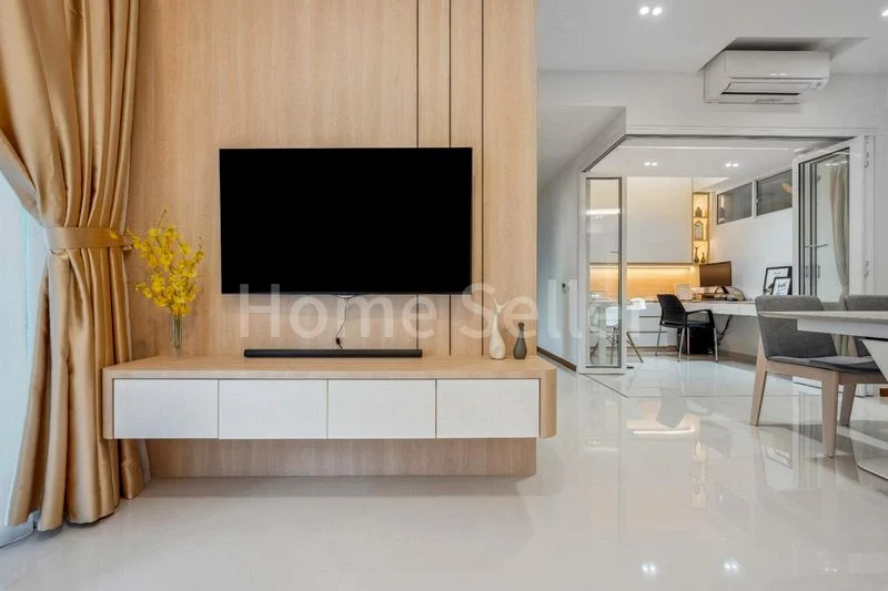 4 Bed Executive Condo for Sale in The Tampines Trilliant - Image 2