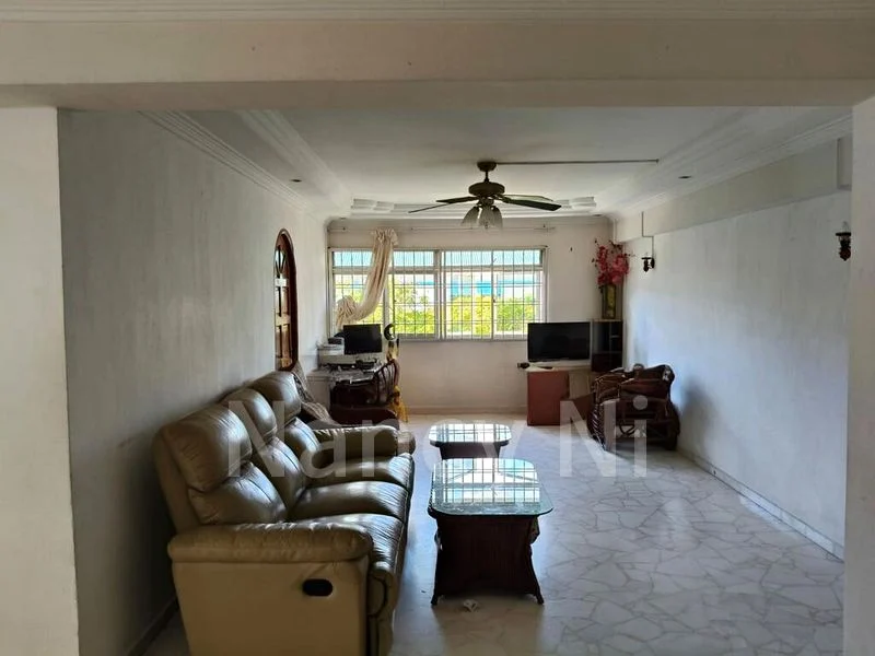 5 Room (5I) HDB for Rent in 357 Tampines Street 33 - Image 7