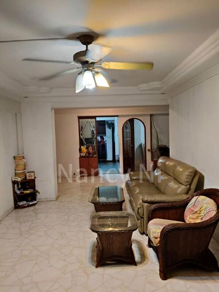 5 Room (5I) HDB for Rent in 357 Tampines Street 33 - Image 4