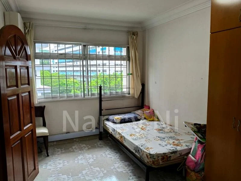 5 Room (5I) HDB for Rent in 357 Tampines Street 33 - Image 11