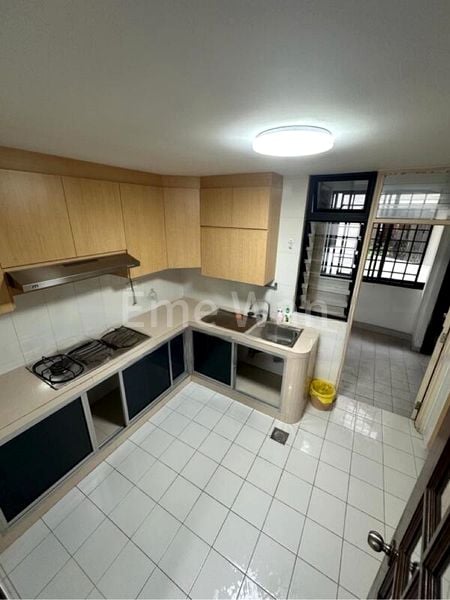 4 Bed Condo for Rent in Marymount View - Image 5