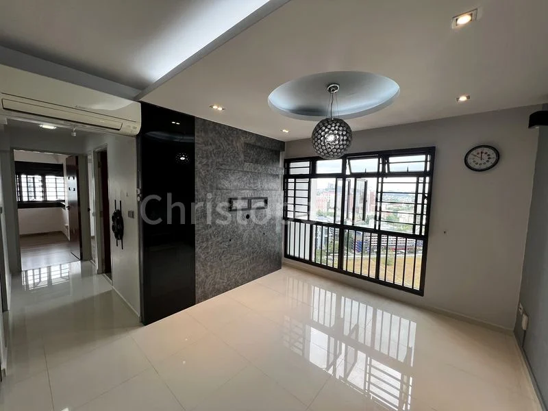 4 Room (4A) HDB for Sale in 89 Tanglin Halt Road - Image 2