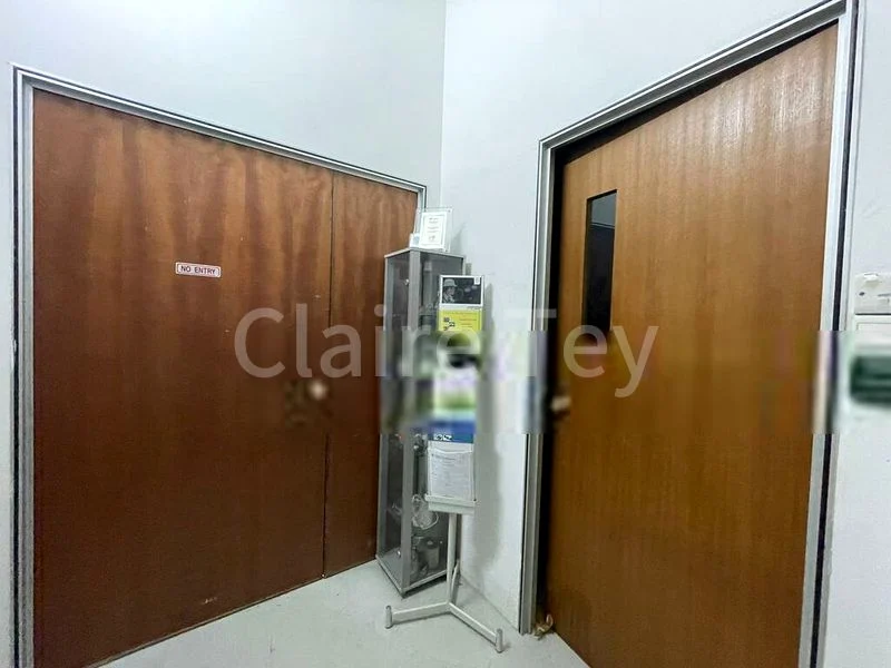 Light Industrial (B1) for Rent: "Unity Centre - Image 2