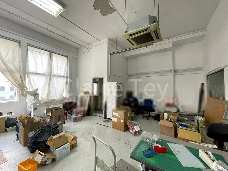 Light Industrial (B1) for Rent: "Unity Centre - Image 1