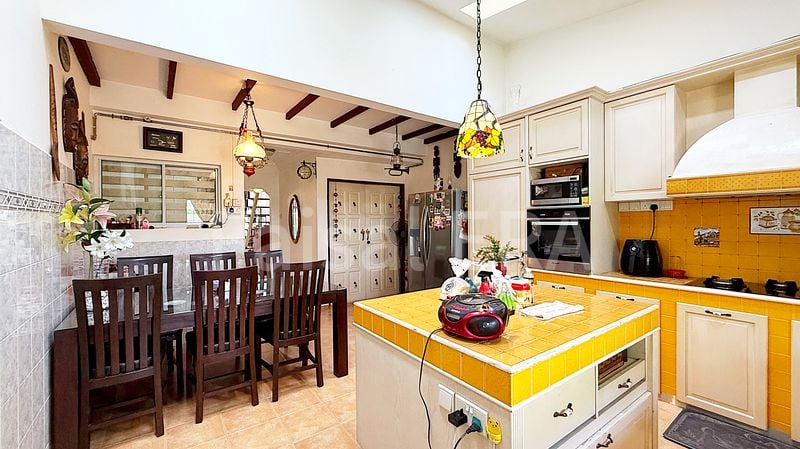 4 Bed Terraced House (Landed) for Sale in  Happy Estate - Image 9