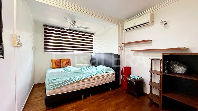 4 Bed Terraced House (Landed) for Sale in  Happy Estate - Image 16