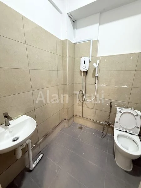 Common Room (Condo) for Rent in  Changi Road - Image 5