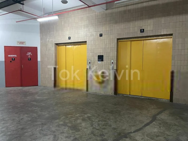 Light Industrial (B1) for Rent: Lam Soon Industrial Building - Image 1