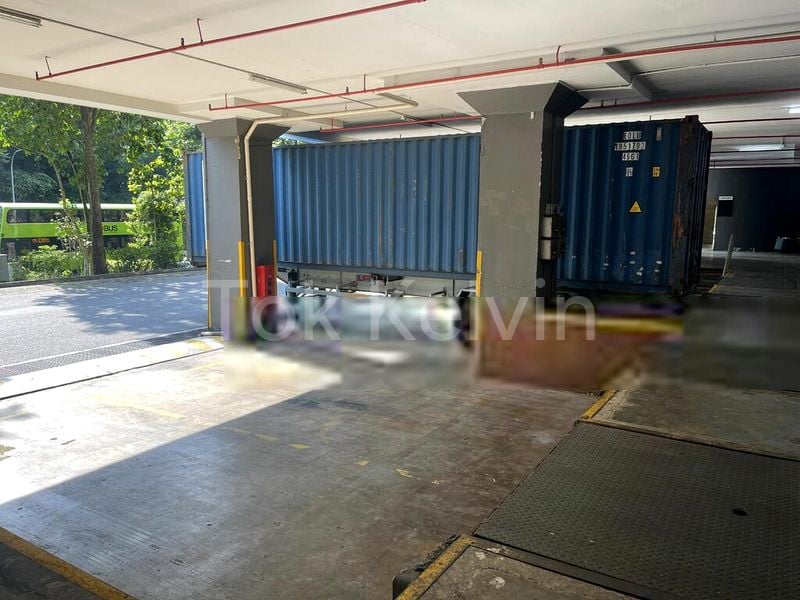 Light Industrial (B1) for Rent: Lam Soon Industrial Building - Image 2