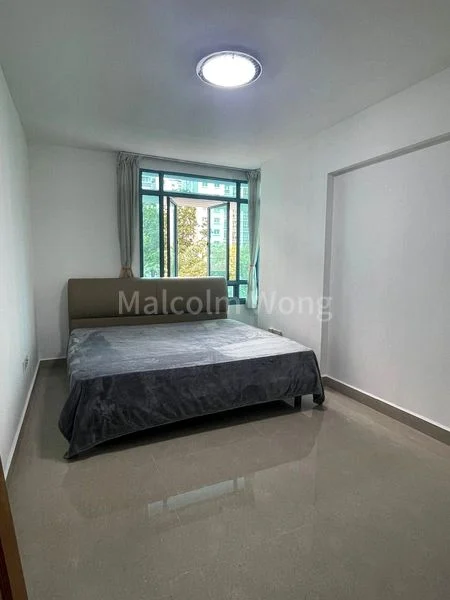Common Room (HDB) for Rent in  181 Edgefield Plains - Image 1