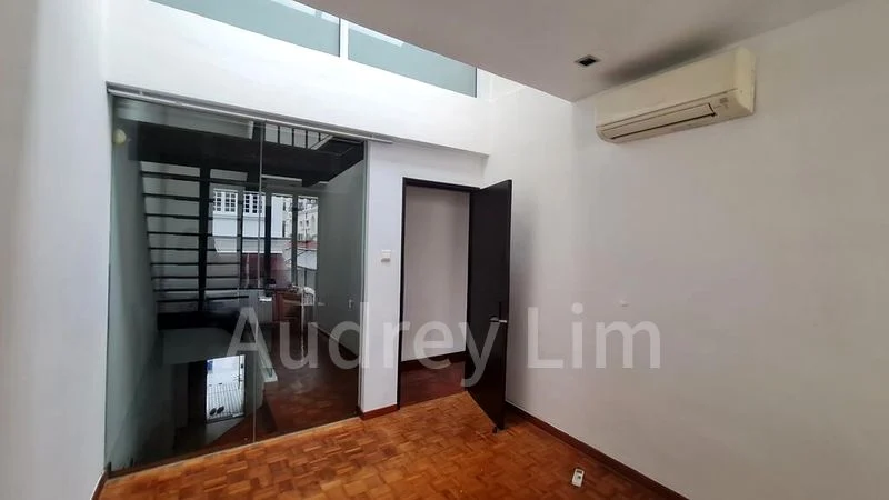 3 Bed Terraced House (Landed) for Rent in  Jalan Senyum - Image 7