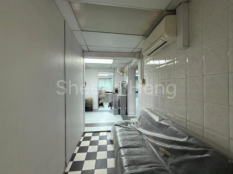 59 New Upper Changi Road: Retail Shop for Rent - Image 4
