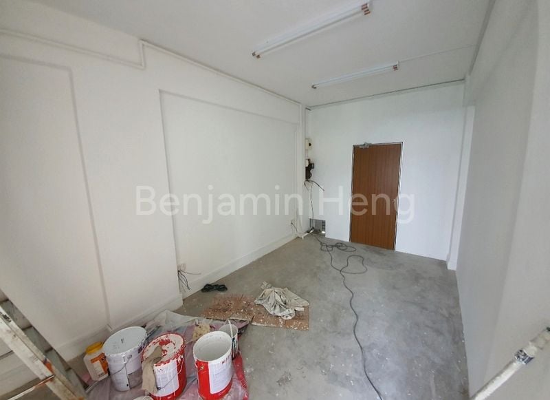 Shop / Shophouse for Rent: 61, Lengkok Bahru - Image 1