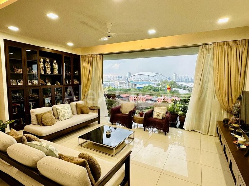 4 Bed Condo for Sale in  Riveredge - Image 2