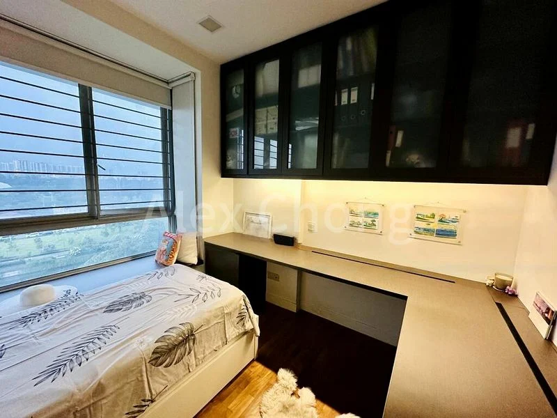 4 Bed Condo for Sale in  Riveredge - Image 4