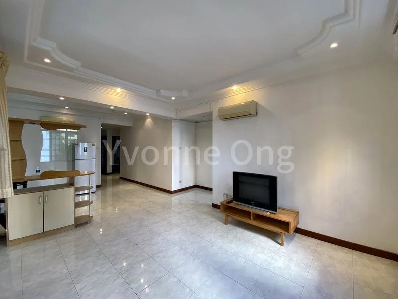 3 Bed Apartment (Condo) for Rent in  Guilin Mansions - Image 1