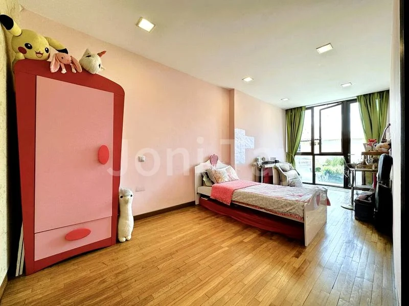 4 Bed Terraced House (Landed) for Sale in  Lorong Ah Soo - Image 9