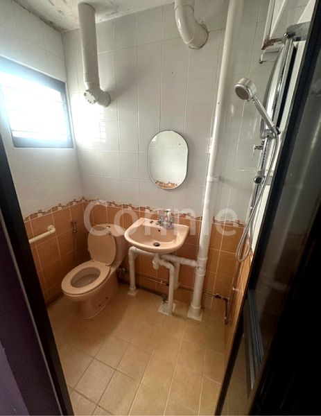 Master Room (HDB) for Rent in 507 Ang Mo Kio Avenue 8 - Image 3