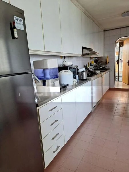 5 Room (5A) HDB for Rent in  203 Jurong East Street 21 - Image 2