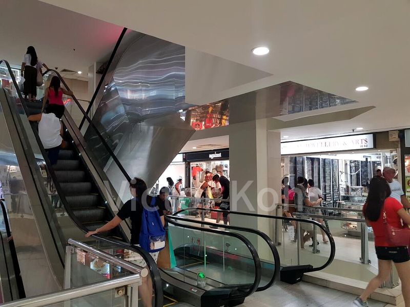 Food & Beverage for Sale: Lucky Chinatown - Image 2