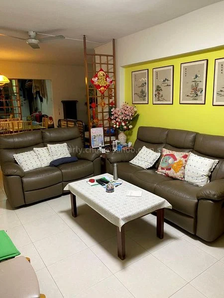Common Room (HDB) for Rent in  108 Jalan Bukit Merah - Image 1