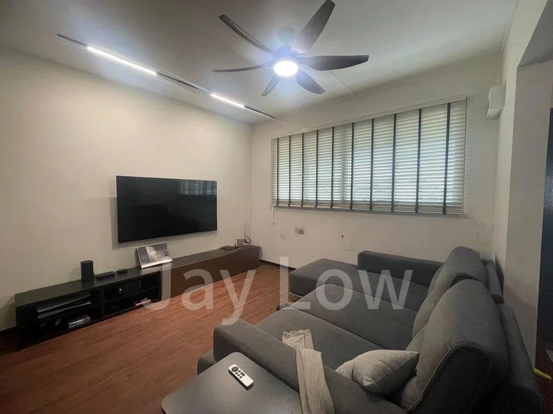 Common Room (HDB) for Rent in  165 Simei Road - Image 2