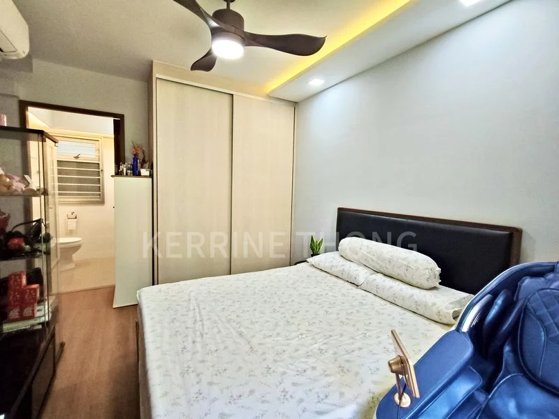 4 Room (4A) HDB for Sale in  876A Tampines Avenue 8 - Image 8