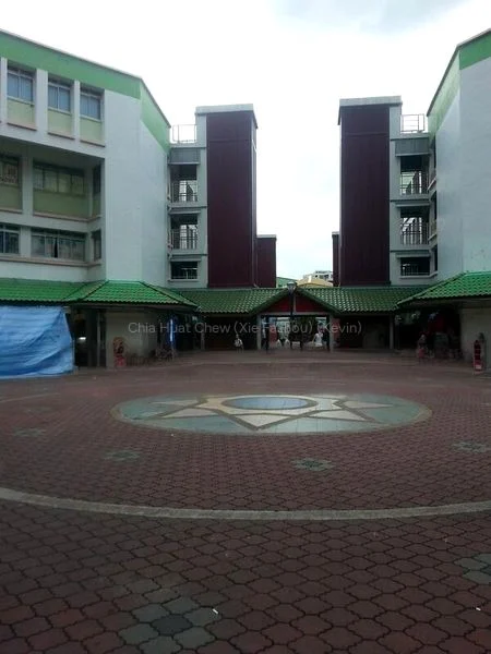 Shop / Shophouse for Rent: 201E Tampines Street 23 - Image 3