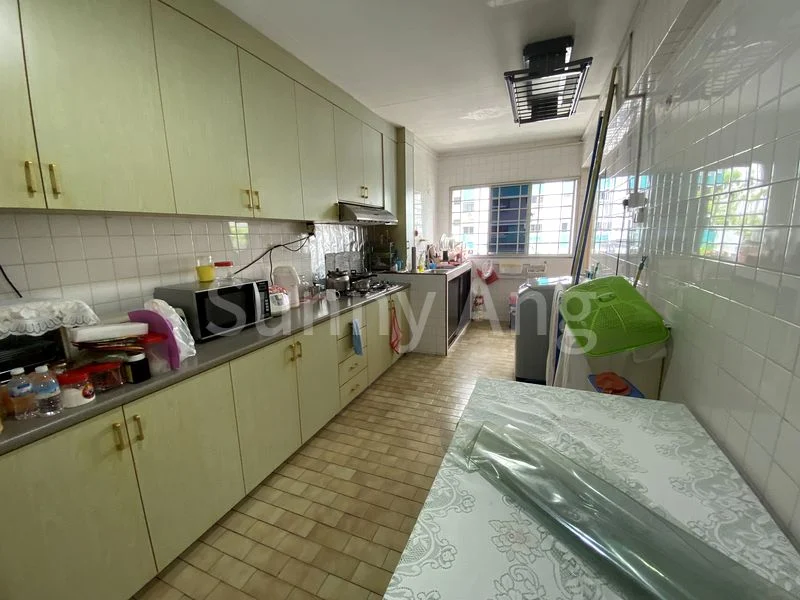 Common Room (HDB) for Rent in  341 Jurong East Avenue 1 - Image 12