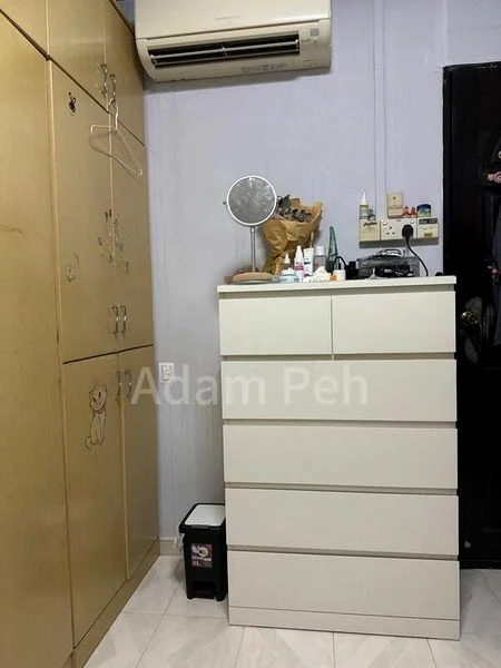 Common Room (HDB) for Rent in 23 Hougang Avenue 3 - Image 2