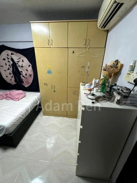 Common Room (HDB) for Rent in 23 Hougang Avenue 3 - Image 1