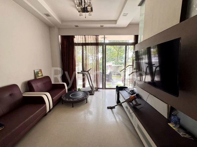 5 Bed Terraced House (Landed) for Sale in Charlton Villas - Image 9