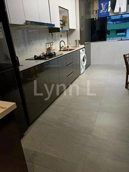 Common Room (HDB) for Rent in  212 Ang Mo Kio Avenue 3 - Image 4