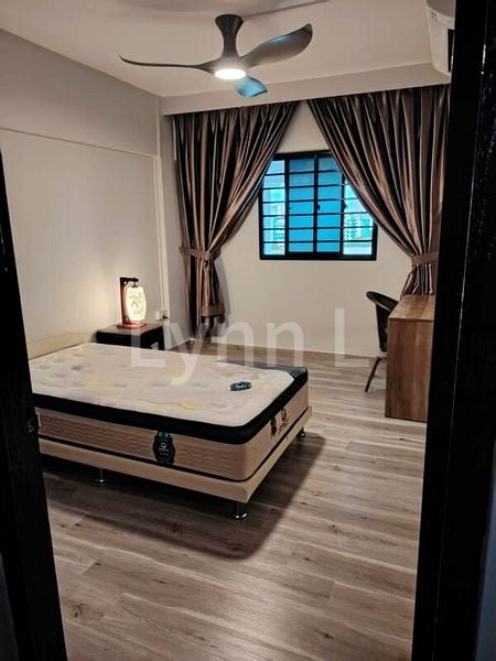 Common Room (HDB) for Rent in  212 Ang Mo Kio Avenue 3 - Image 1