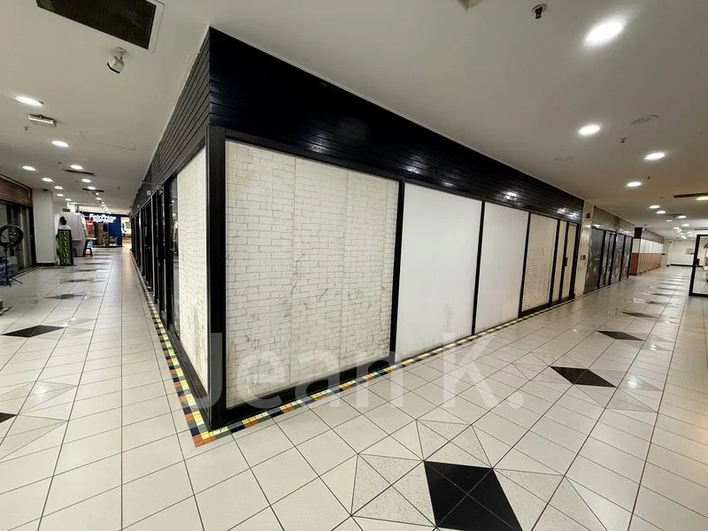 Other Retail for Rent in  Parklane Shopping Mall - Image 4
