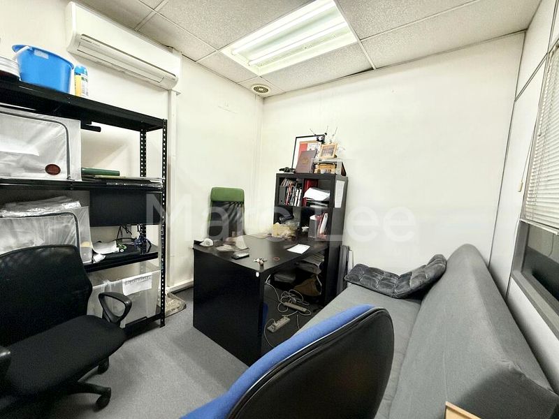 Light Industrial (B1) for Sale: King George's Building - Image 1