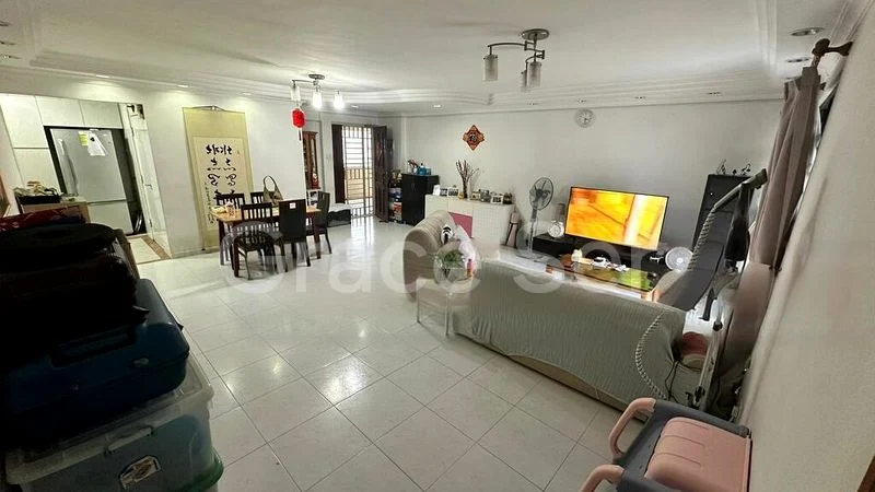5 Room (5I) HDB for Sale in  202C Sengkang East Road - Image 3